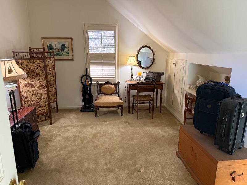 Sale Photo Thumbnail #112