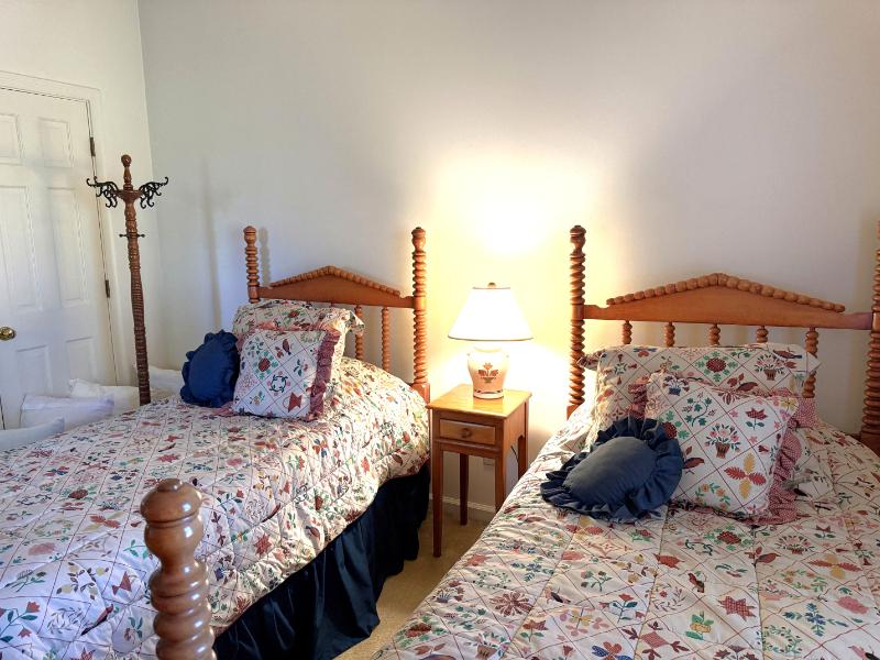 Sale Photo Thumbnail #122