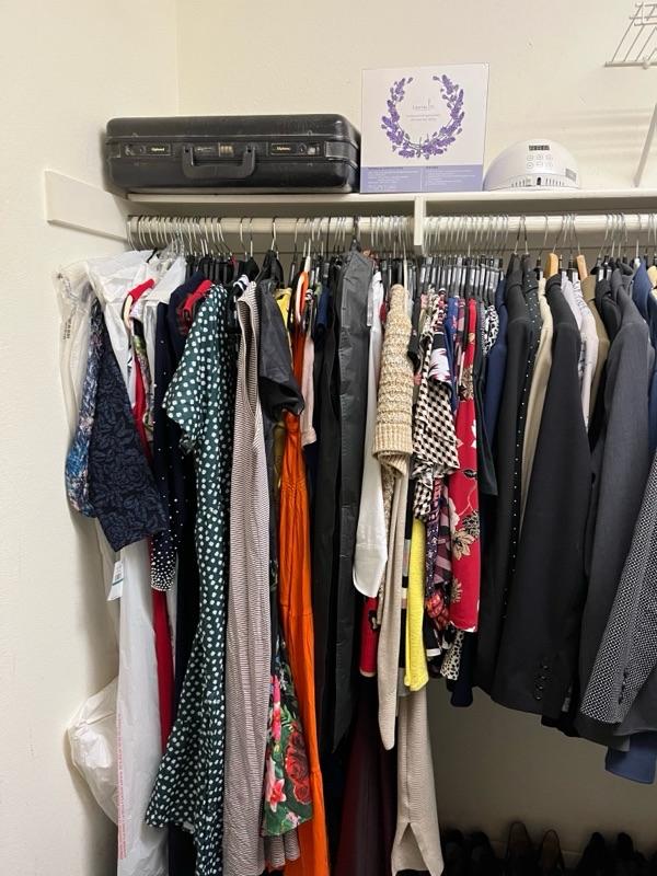 Sale Photo Thumbnail #43