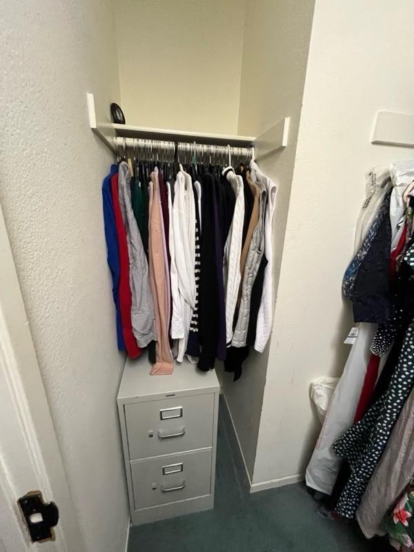 Sale Photo Thumbnail #25