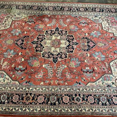 Red Oriental Pattern Wool Rug 10' x 13'8"