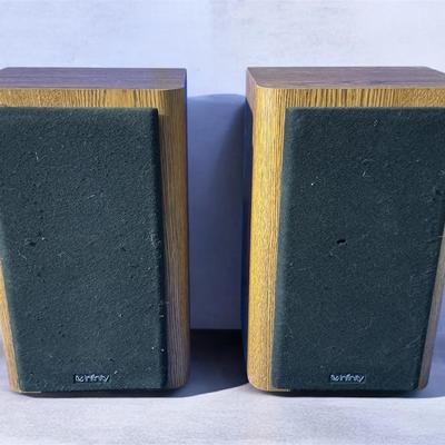 Infinity RS 2000 Bookshelf Speakers 