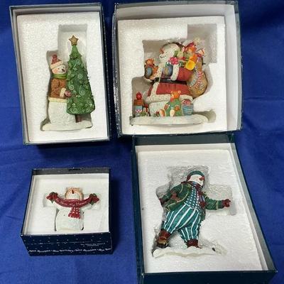 Classic Santa Collectibles Snowmen Figures & Box Buddies Figure