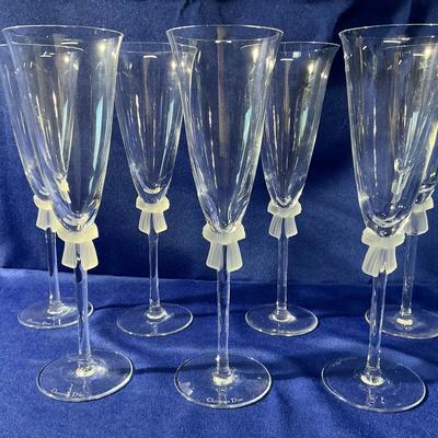 (7) Christian Dior Champagne Glasses With Frosted Bow Detail 