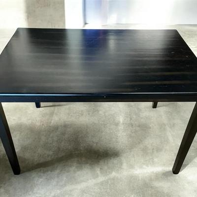 Simple Wooden Table (32 x 47 x 30)