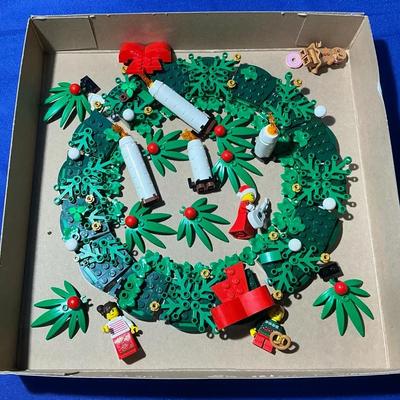 Lego 2-in-1 Christmas Advent Wreath 40426