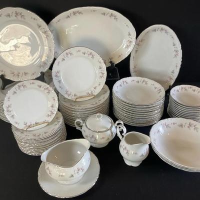 Noritake China Set Lisette 8525 Pattern