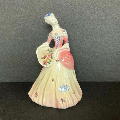 GoldScheider Everlast-Lady Porcelain Figurine