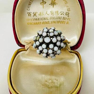 Vintage Opal 14K Gold Ring