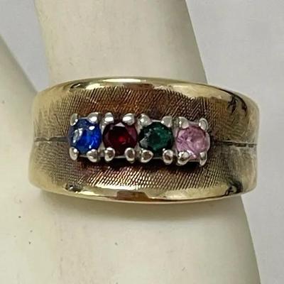 Vintage Gold and Gemstone Ring