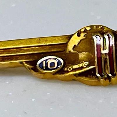 Halliburton 14K Gold Anniversary Pin