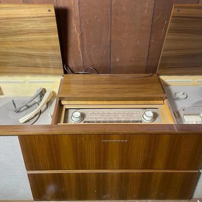 Grundig Stereo Console