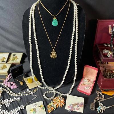 Costume Jewelry of The Vintage Variety #2