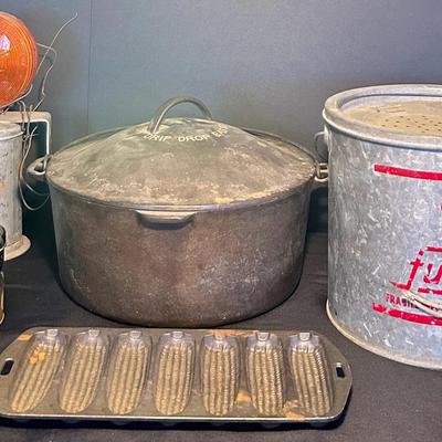 Antique Wagner Ware Round Roaster & Frabill’s Minnow Bucket