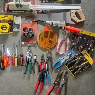Tool Variety (Lot 4)