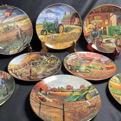 Limited-Edition Collectors Plates “Life On The Farm” (Set of 8)