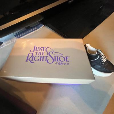 Sale Photo Thumbnail #288