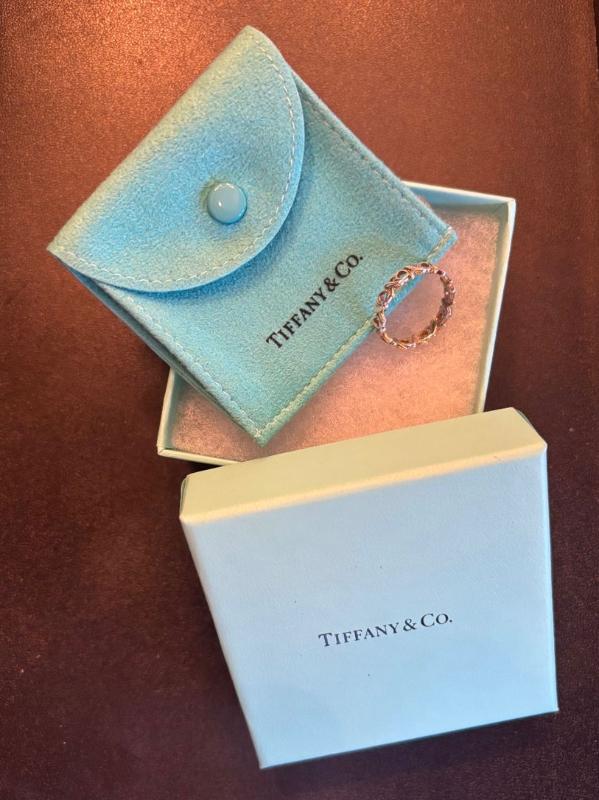 Sale Photo Thumbnail #377