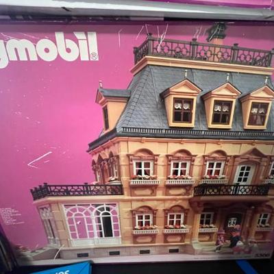 Sale Photo Thumbnail #150