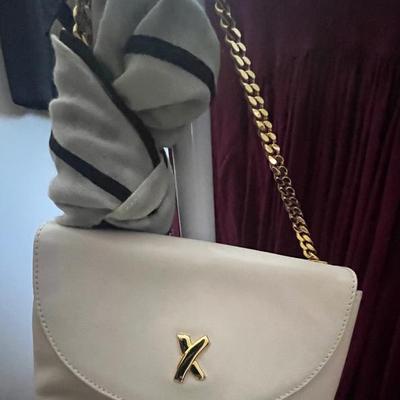 Sale Photo Thumbnail #258