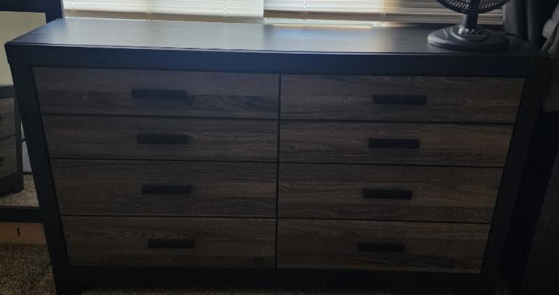 Sale Photo Thumbnail #52