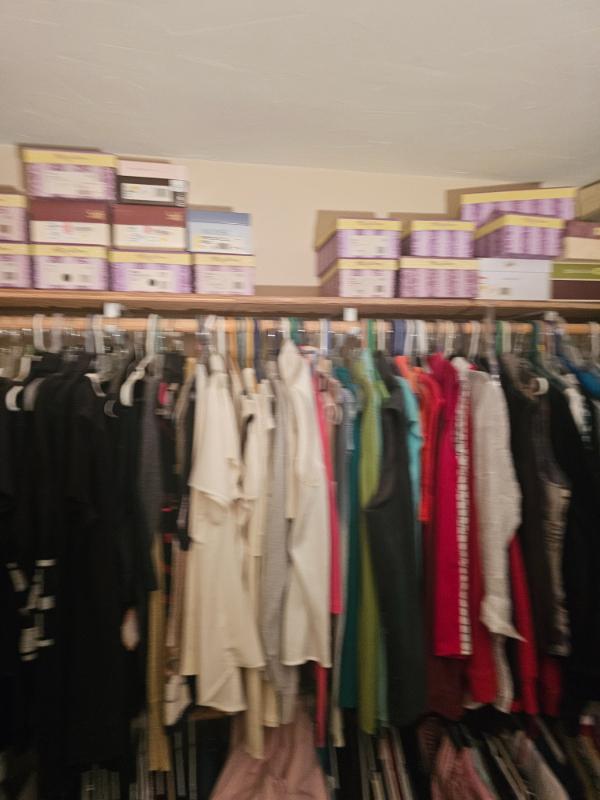 Sale Photo Thumbnail #102