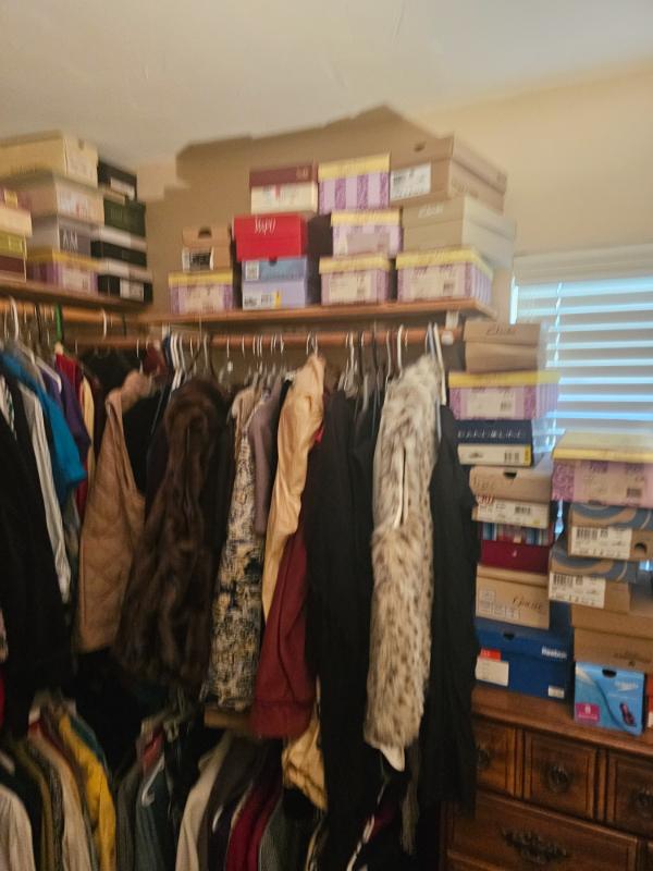 Sale Photo Thumbnail #107