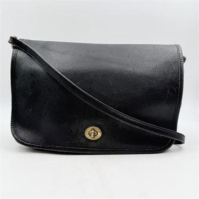 Sale Photo Thumbnail #39: Lot 200-008  
Coach Cross Body Hand Bag No 26548848,1990s, Black Leather, 1990s