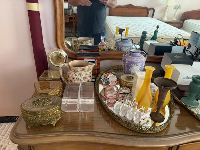 Sale Photo Thumbnail #37