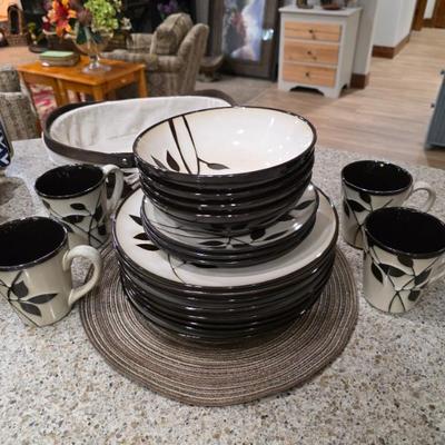 Sale Photo Thumbnail #30