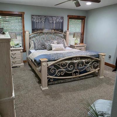 Sale Photo Thumbnail #44