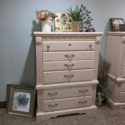 Sale Photo Thumbnail #51