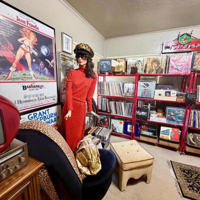 Sale Photo Thumbnail #104