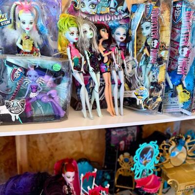 Sale Photo Thumbnail #142