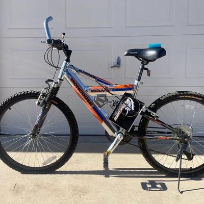 Mongoose Mountain Bike with Front Suspension and Accessories