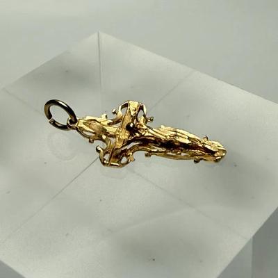 14k Yellow Gold Cross Pendant — Classic Religious Jewelry