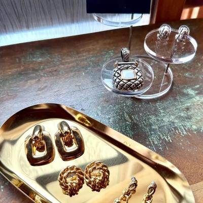 Statement Style Set – Costume Jewelry Pendants & Earrings | Gold-Tone & Mixed Designs