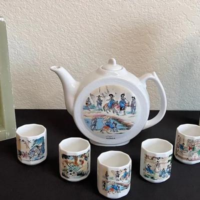 Vintage Korean Tea Set & Jade Book Ends