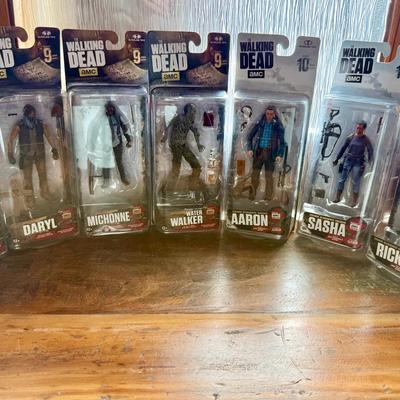 The Walking Dead Seasons 9 & 10 Action Figures – 7-Piece Collector Set