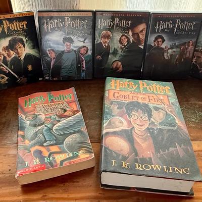 Wizarding World Collection – Harry Potter Books & Films Lot
