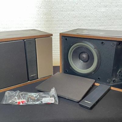 Classic Bose Sound: 301 Series II Direct/Reflecting Speakers