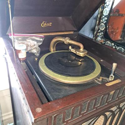 Sale Photo Thumbnail #192