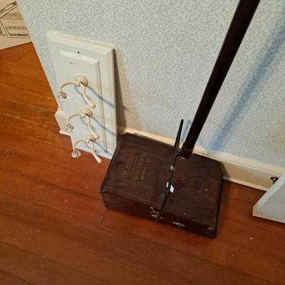 Sale Photo Thumbnail #110