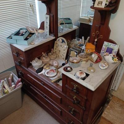 Sale Photo Thumbnail #96