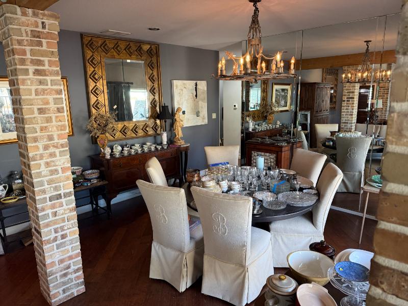 Sale Photo Thumbnail #14