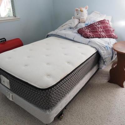 Sale Photo Thumbnail #71