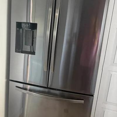Samsung Stainless Steel French Door Refrigerator w/ Bottom Freezer, Ice & Water Dispenser