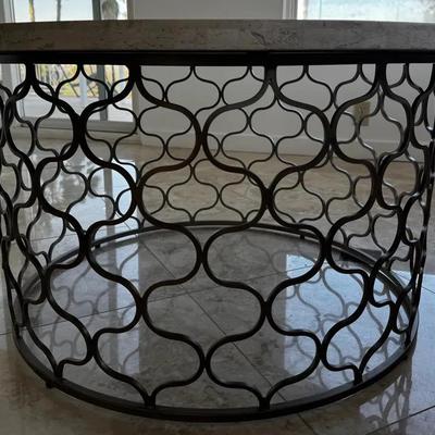 Round Stone-Top Coffee Table w/ Decorative Metal Lattice Base – Modern / Transitional