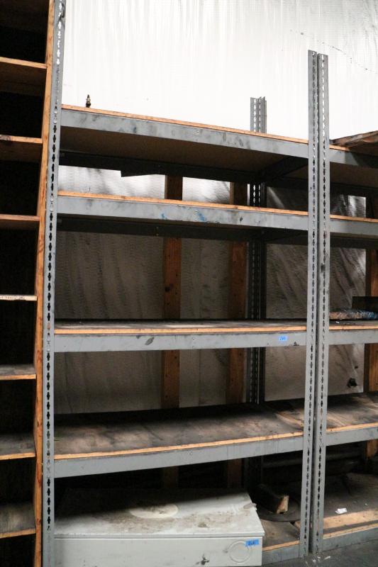 Sale Photo Thumbnail #44