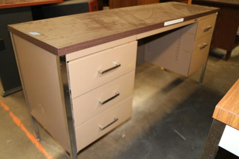 Sale Photo Thumbnail #9